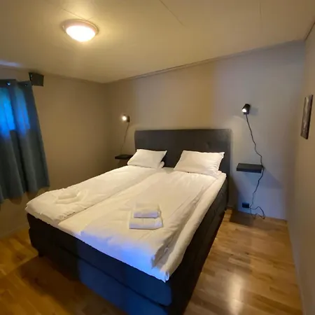Sea View Apartment *